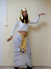 קלאופטרה נערות